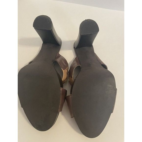 Simply Vera Vera Wang Uma Taupe Leather 4” Slip-on Heels Size 9 - Picture 4 of 9